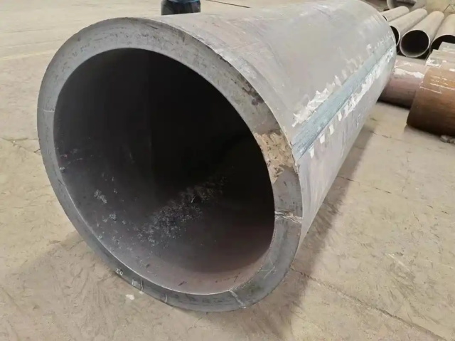 宝丰30CrMo大口径无缝钢管